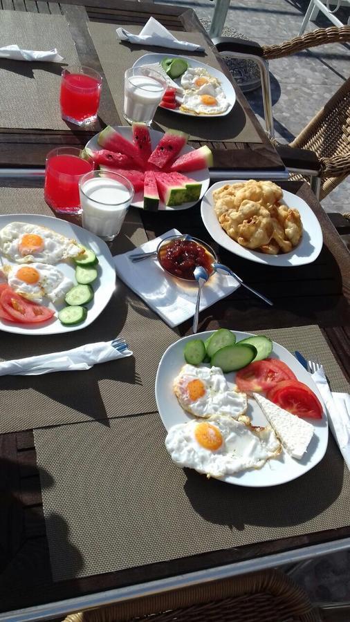 British Hotel Химар Екстериор снимка